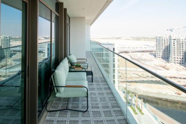 Bilde 4: Waves - Luxurious 11th Floor Retreat in Palace Residences