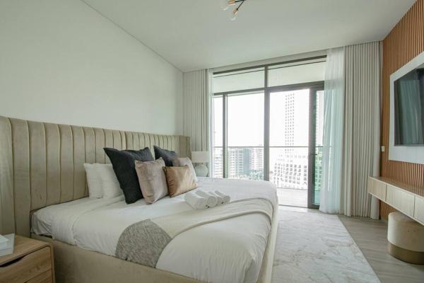 Bilde 3: Waves - Luxurious 11th Floor Retreat in Palace Residences