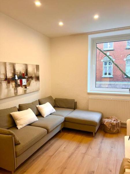 NEW! Central modern apartment, Düsseldorf