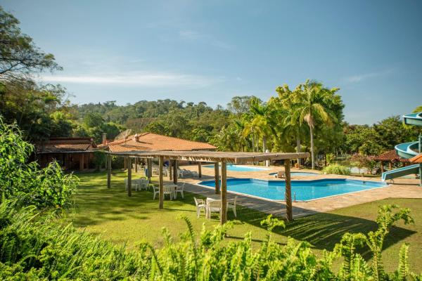 På bilden syns objektet Hotel Fazenda Reviver som ligger i staden Araçoiaba da Serra.