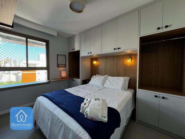 A la foto es mostra l'objecte Quarto e Sala Vista Mar no Barra Conceito situat a la ciutat de Barra.