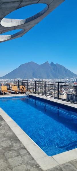 A la foto es mostra l'objecte Loft en el Centro de Monterrey, Hermosas vistas FIFA World Cup 2026 Fan Fest Lodging situat a la ciutat de Monterrey.