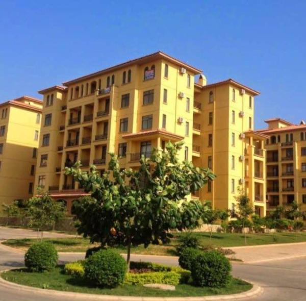 Kuvassa näkyy kohde Jardim de Rosas Flat's, joka sijaitsee kaupungissa Camama.