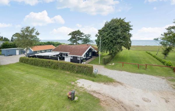 A la foto es mostra l'objecte Beautiful Home In Nordborg With Wifi situat a la ciutat de Nordborg.