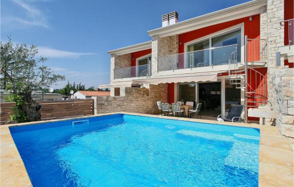 Lovely Home In Svivan - Umag