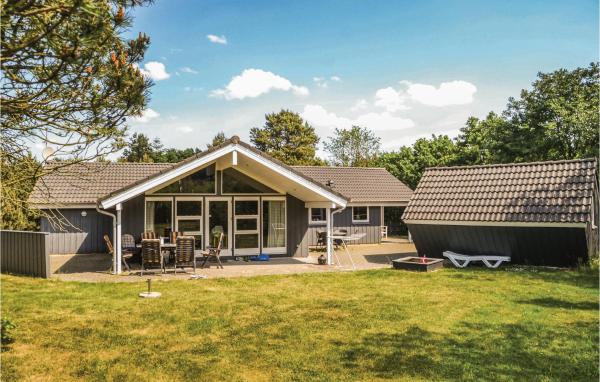 A la foto es mostra l'objecte Holiday Home Møllevangen Oksbøl X situat a la ciutat de Ovtrup.