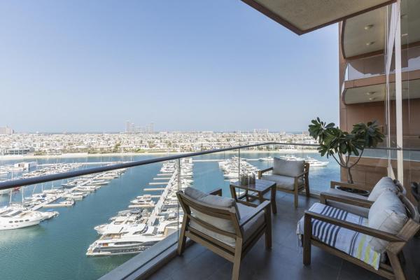 Billede 1: Emerald at Tiara Beach Residences with Atlantis views
