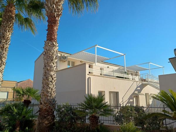 Στη φωτογραφία φαίνεται το αντικείμενο Le terrazze sul sale-Monolocale 1 & Monolocale 2 White Gold Apartaments & 2 White Gold Apartaments που βρίσκεται στην πόλη Τραπάνι.