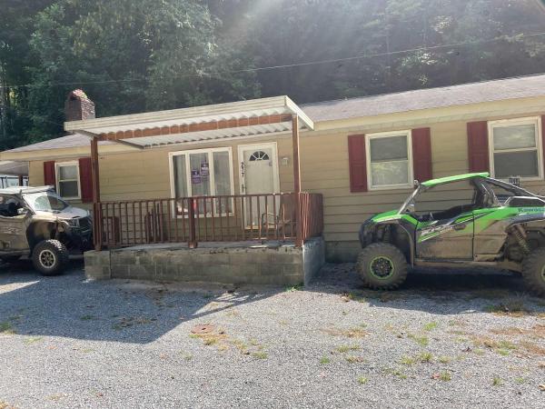 På billedet ses objektet Trail House In Gilbert Sleeps 12 beliggende i byen Gilbert.