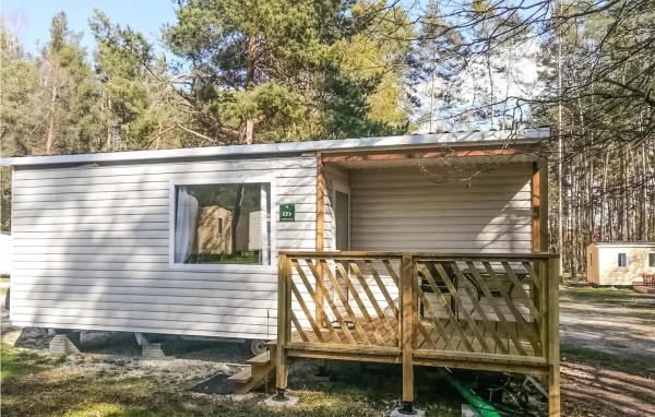 På bilden syns objektet Waldcamping Am Brombachsee som ligger i staden Pleinfeld.