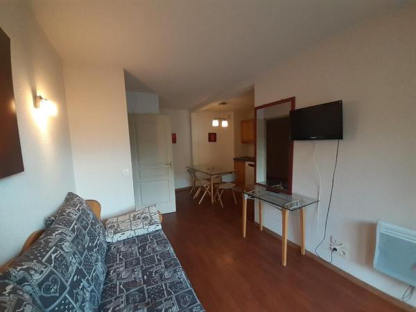 Στη φωτογραφία φαίνεται το αντικείμενο Appartement 3 pièces proche télécabine, 2 chambres, skis aux pieds, parking offert - FR-1-561-135 που βρίσκεται στην πόλη Modane.