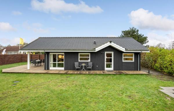 På bilden syns objektet Nice Home In Slagelse With Wifi som ligger i staden Slagelse.