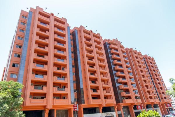 Na fotografii je vidět objekt Hotel studio for rent in Nasr City, Delta Star Towers nacházející se ve městě Káhira.