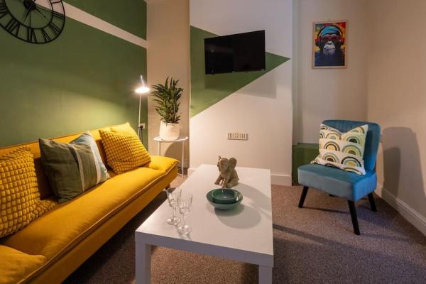 A la foto es mostra l'objecte Contractors, Gloucester, LongTerm Bookings Wifi SmartTV situat a la ciutat de Hempstead.