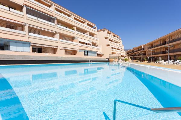 Los Seres , Balcón Y Piscina - Los Cristianos