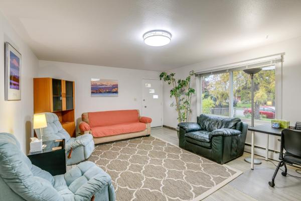 Auf dem Foto ist das Objekt Anchorage Townhome 2 Mi to Dwtn! in der Stadt Anchorage zu sehen.