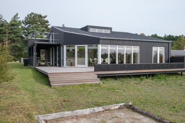 Nice Home In Ebeltoft With 5 Bedrooms And Internet, Ebeltoft