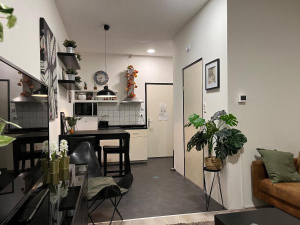 Studio E photo 4