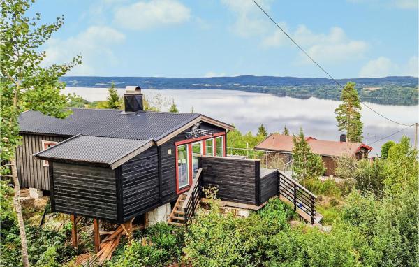 Na foto é possível ver o objeto Lovely Home In Enebakk With Wifi localizado na cidade de Trøgstad.