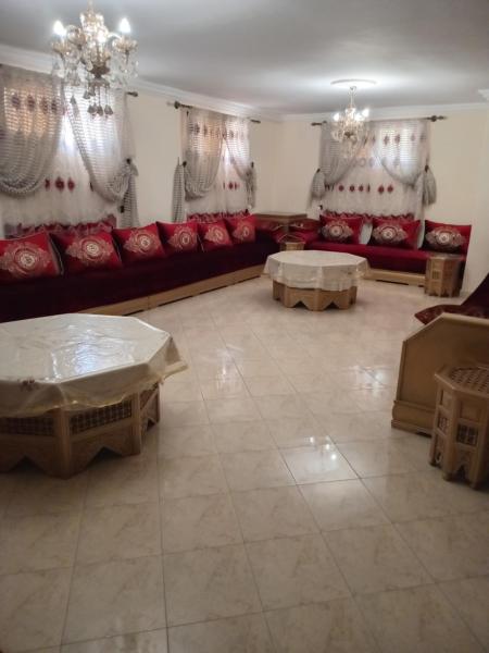 På billedet ses objektet Logement villa meknes beliggende i byen Meknès.