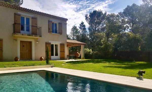 A la foto es mostra l'objecte Ma maison cozy - Jardin - Piscine - 500m du centre situat a la ciutat de Bédoin.