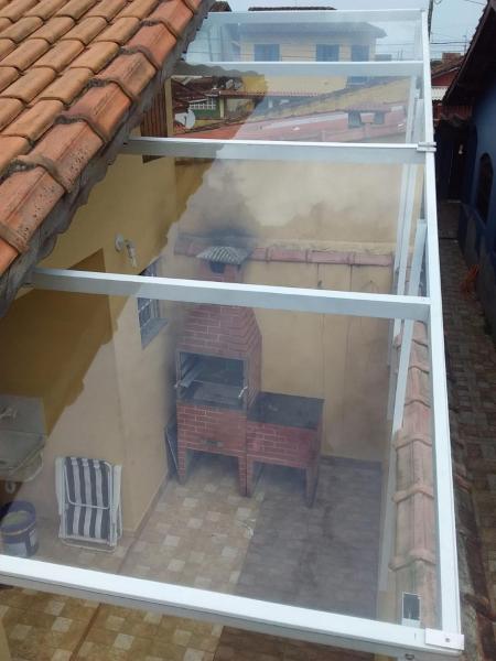 A la foto es mostra l'objecte Casa de praia em Mongaguá situat a la ciutat de Mongaguá.