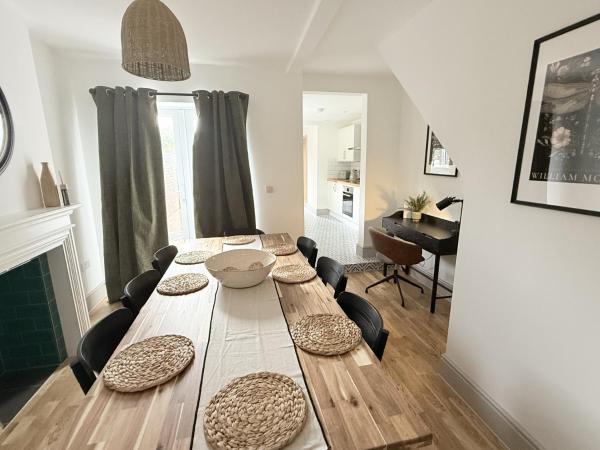 The House - Southampton
