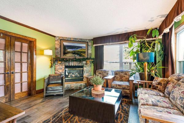 Foto 8: Super 8 by Wyndham Lake George/Downtown