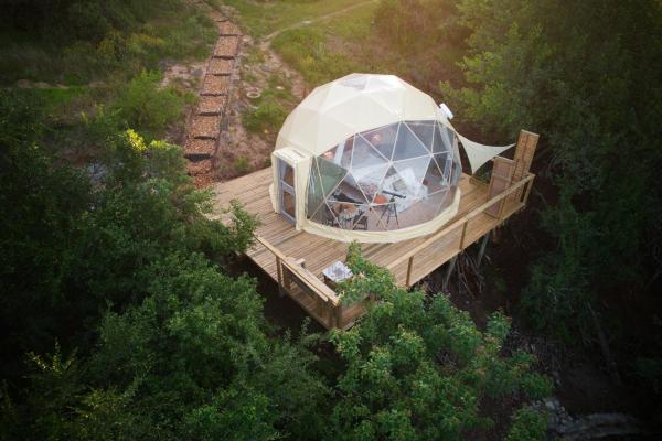 A la foto es mostra l'objecte Soul Forest GeoDome - Off-grid Nature Escape situat a la ciutat de Sedgefield.