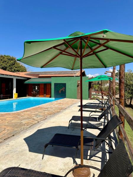 写真にはMacacos市にあるDona Nilza Hotel Fazendaが写っています。