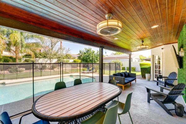 A la foto es mostra l'objecte Pet-Friendly with Spacious Patio Home in Scottsdale situat a la ciutat de Phoenix.