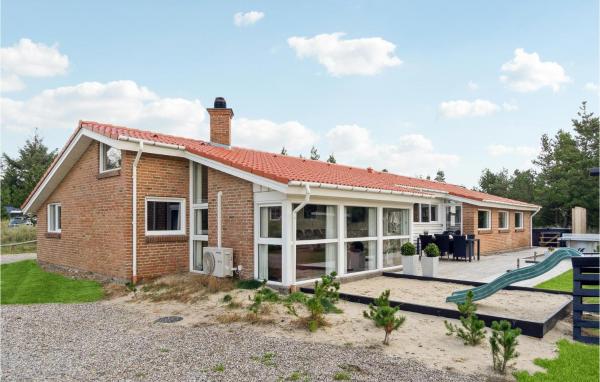 Gorgeous Home In Blåvand With Sauna - Blåvand