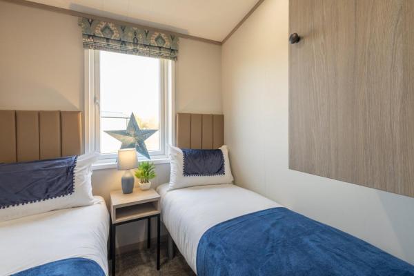 Billede 9: Host & Stay - Riverwood, Ashdown Retreat