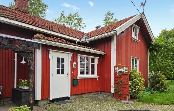 En la foto se muestra el objeto Stunning Home In Eidsberg With Kitchen ubicado en la ciudad de Eidsberg.