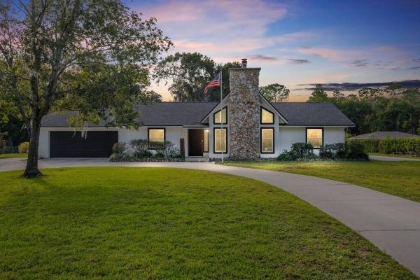A la foto es mostra l'objecte Horsey Heartland oasis 7 Mi WEC Close to all Fun situat a la ciutat de Ocala.
