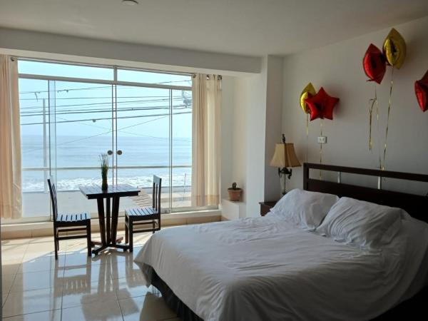 A la foto es mostra l'objecte Casa Calatayud situat a la ciutat de Huanchaco.