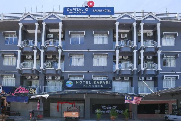 La photo montre l'objet Capital O 89876 Safari Hotel situé dans la ville de Pasir Bogak.