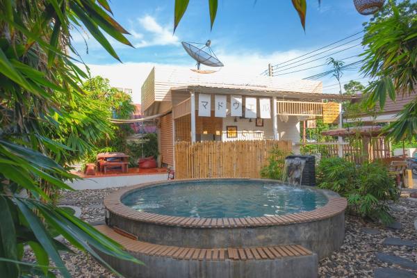 Auf dem Foto ist das Objekt Maduel Resort Kohlarn in der Stadt Koh Larn zu sehen.