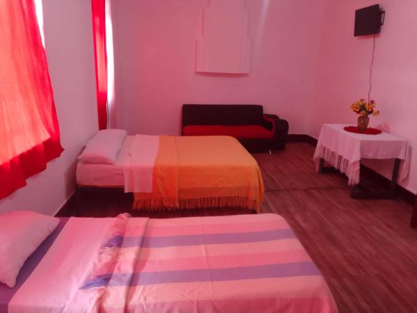 A la foto es mostra l'objecte Nuevo Hostal Victoria situat a la ciutat de Quito.