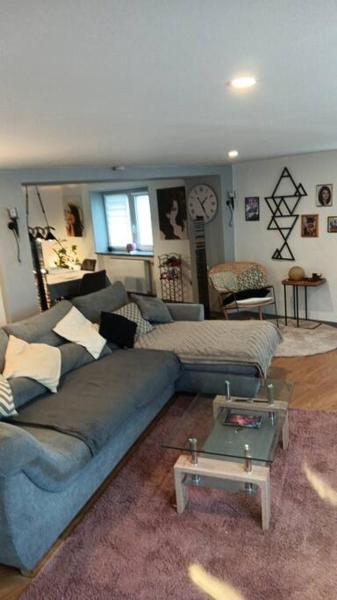 A la foto es mostra l'objecte Reihenhaus mit Garten situat a la ciutat de Hangard.