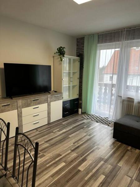 Na zdjęciu widoczny jest obiekt Wohnung in Warstein-Suttrop położony w mieście Heide.
