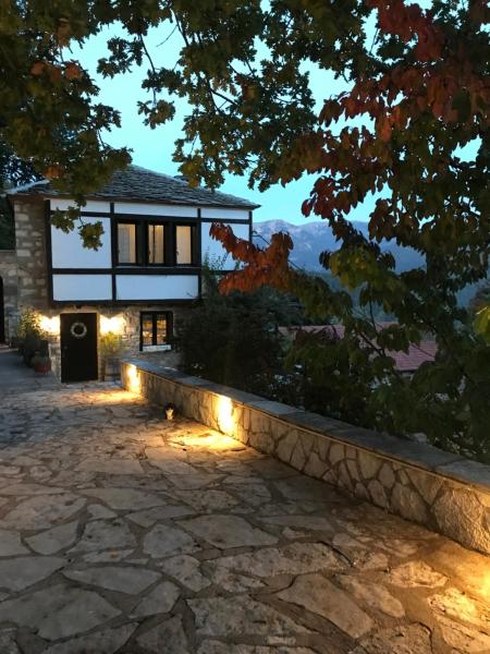 La photo montre l'objet ΤΟ ΑΡΧΟΝΤΙΚΟ situé dans la ville de Kríkellon.