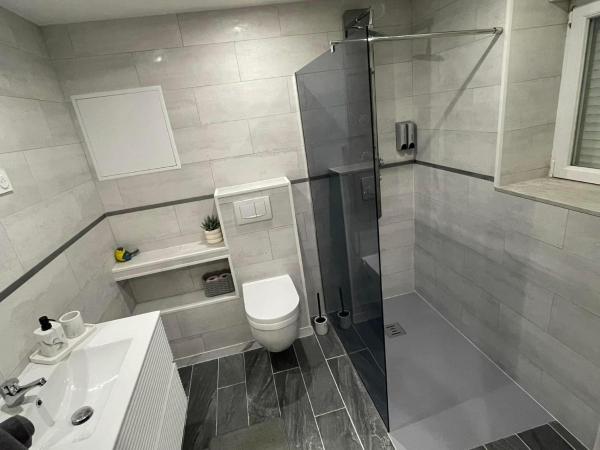 Foto 2: Lescapade
