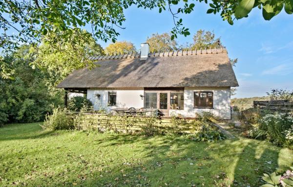 Na zdjęciu widoczny jest obiekt Awesome Home In Haarby With Wifi położony w mieście Hårby.