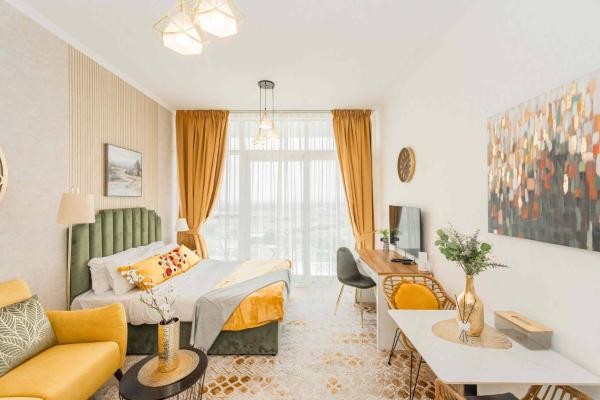 A la foto es mostra l'objecte Golf View Studio in Damac Hills - Luxury Living, Exclusive Amenities, by Think Realty situat a la ciutat de Dubai.