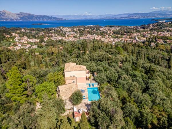 A la foto es mostra l'objecte Villa St John Corfu situat a la ciutat de Evropoúloi.