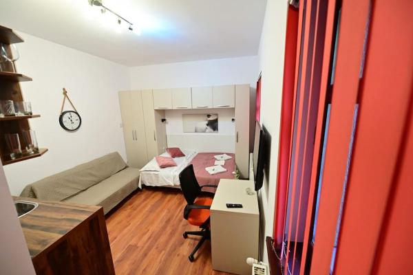 Foto 1: FLH - Bright and Cozy Studio