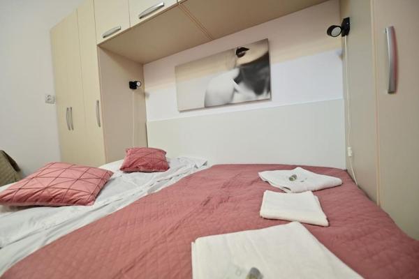 Foto 2: FLH - Bright and Cozy Studio