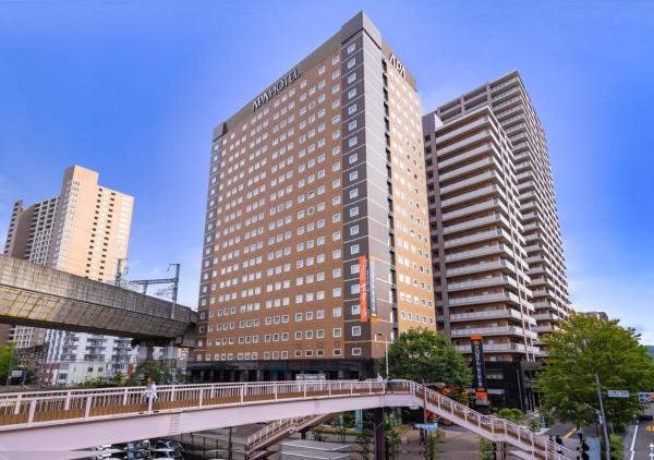 Na zdjęciu widoczny jest obiekt APA Hotel Sendai Eki Itsutsubashi położony w mieście Sendai.