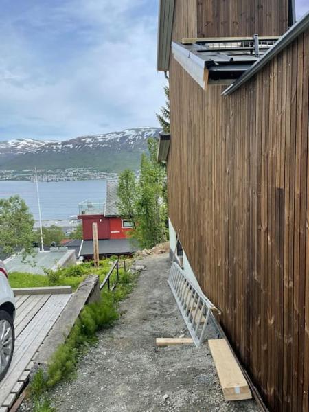 Tromso budget apartment, Тромсё